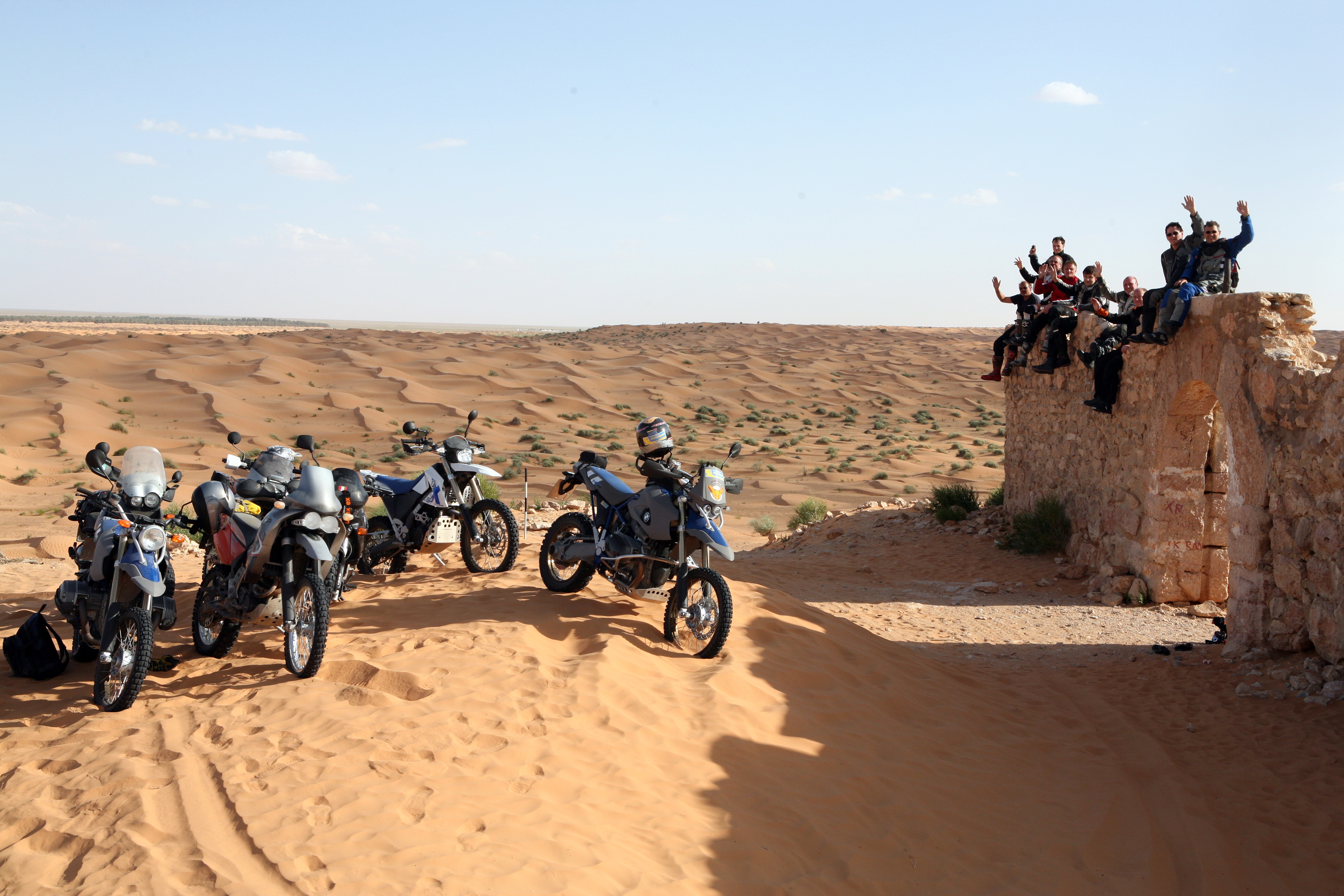 2010 Dünen, Salzsee, Berge, Schluchten